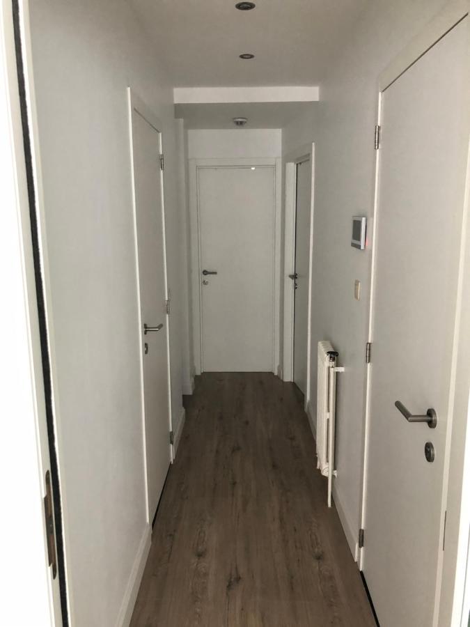 Shop & Sea Apartment Ostend